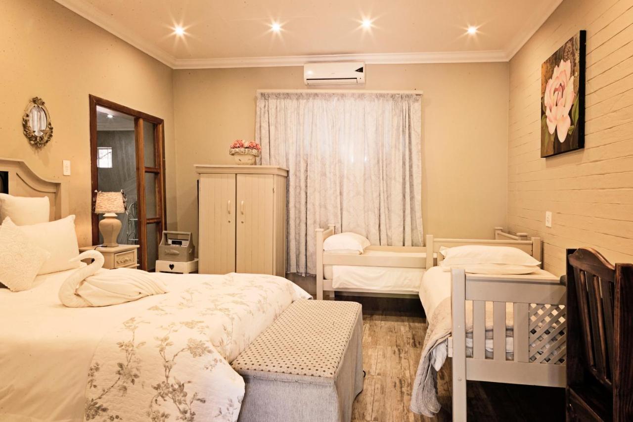 De Loft Guesthouse Piet Retief Buitenkant foto